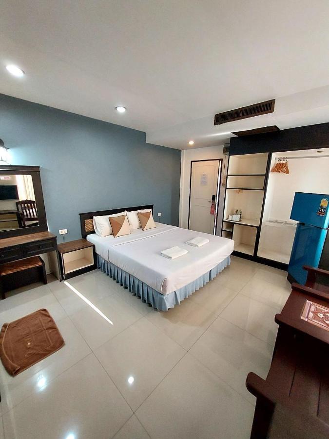 Traveller Inn Hotel Чіангмай Екстер'єр фото