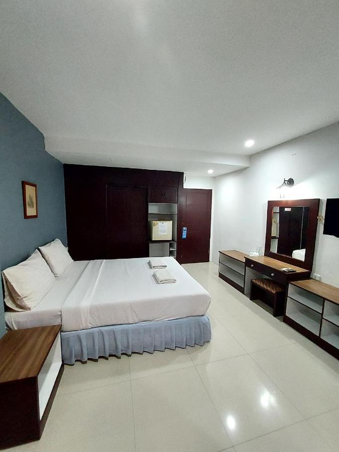 Traveller Inn Hotel Чіангмай Екстер'єр фото