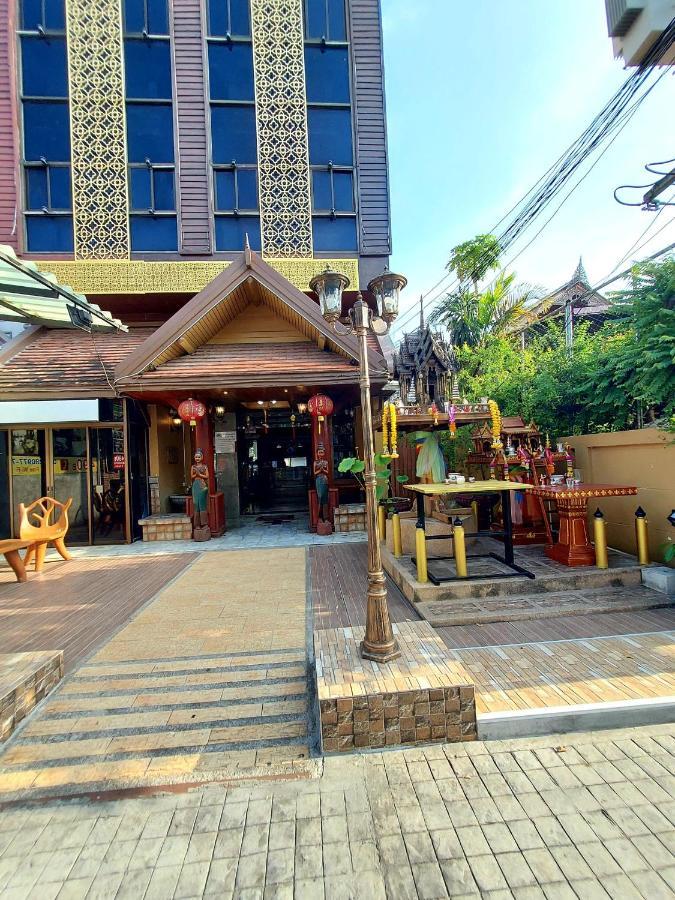 Traveller Inn Hotel Чіангмай Екстер'єр фото