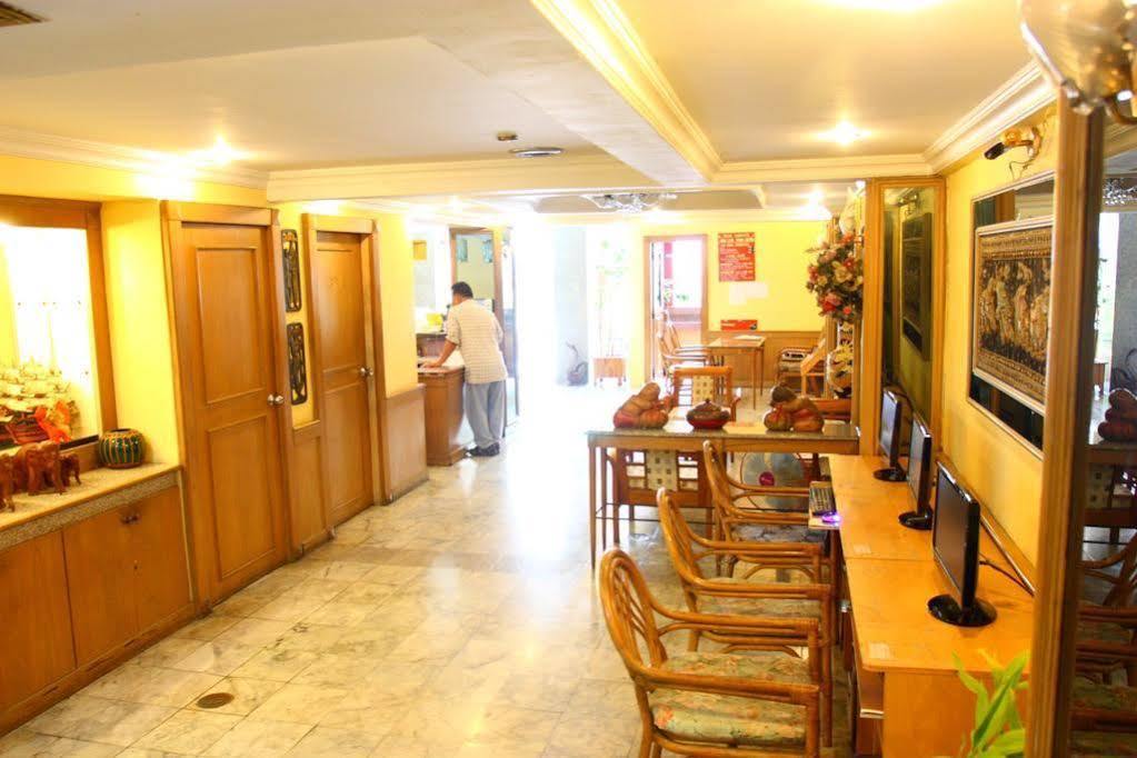 Traveller Inn Hotel Чіангмай Екстер'єр фото